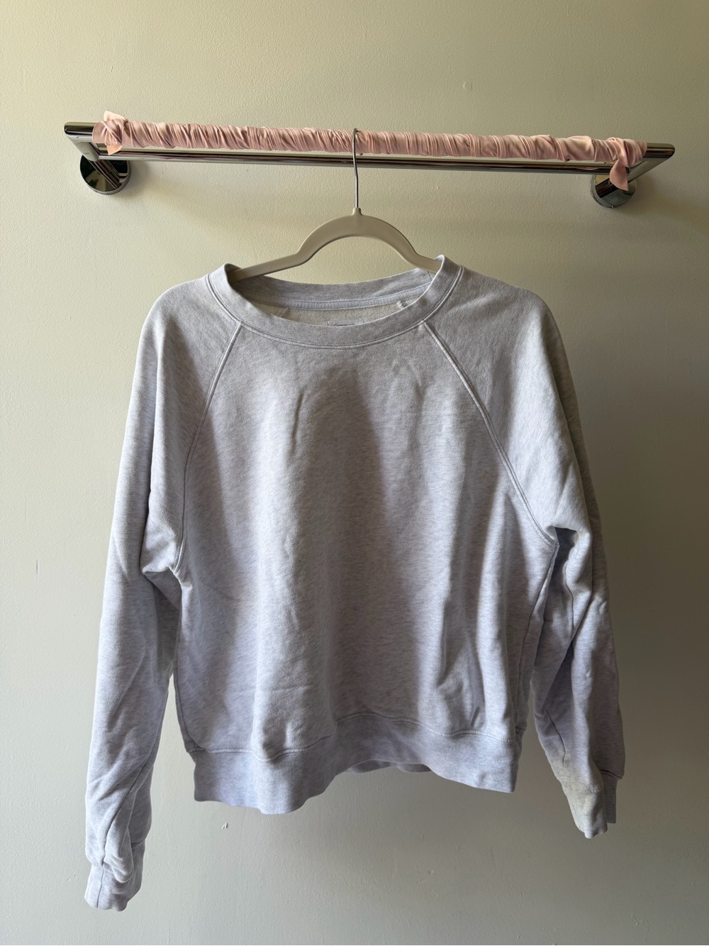 Aritzia Light Gray Crewneck Sweatshirt